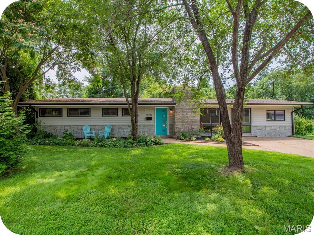 920 Volz Drive, Crestwood, MO 63126 Main Photo