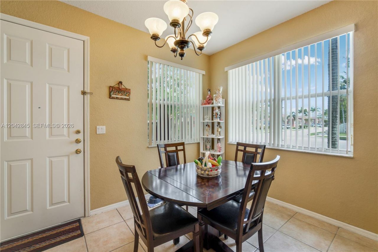 23801 SW 109th Pl , Homestead, FL 33032 Photo