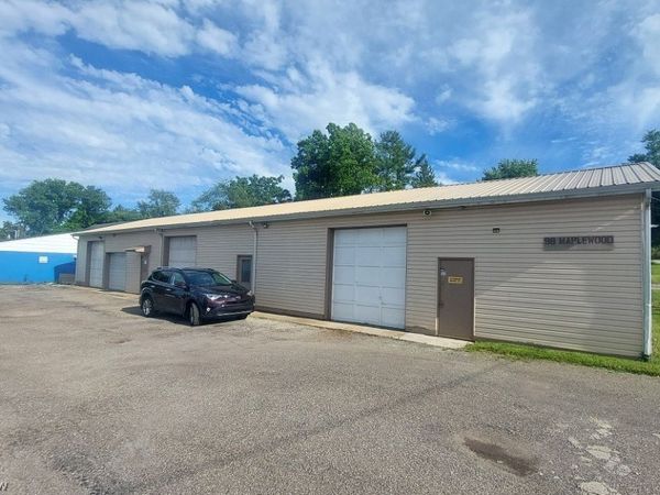 98 Maplewood Avenue , Wintersville, OH 43953