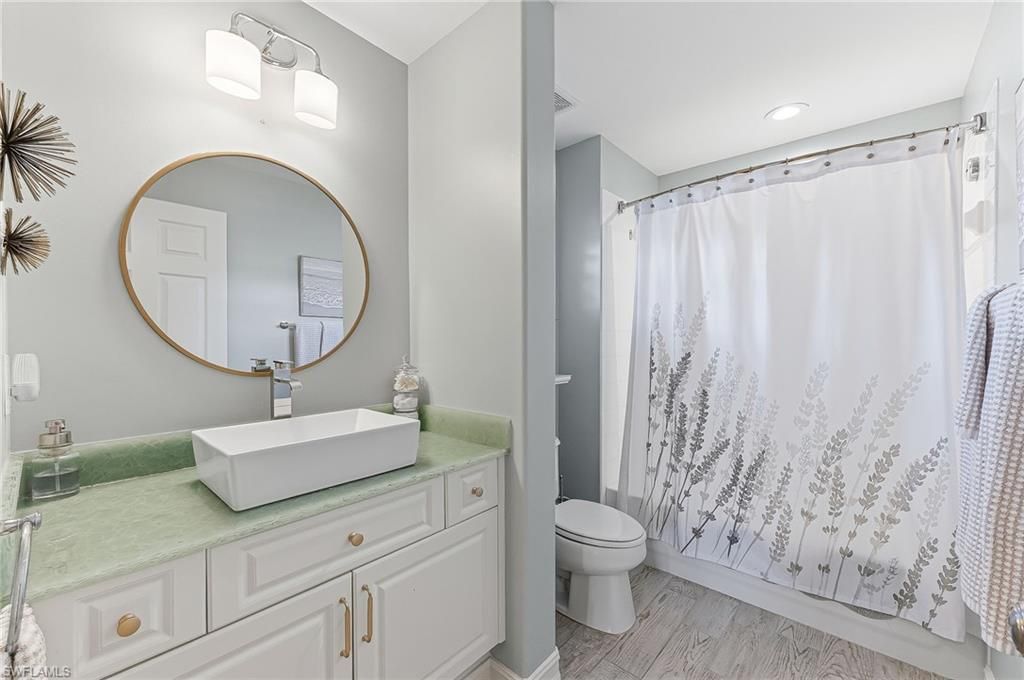 832 Carrick Bend Cir, Unit 202, Naples, FL 34110 Photo
