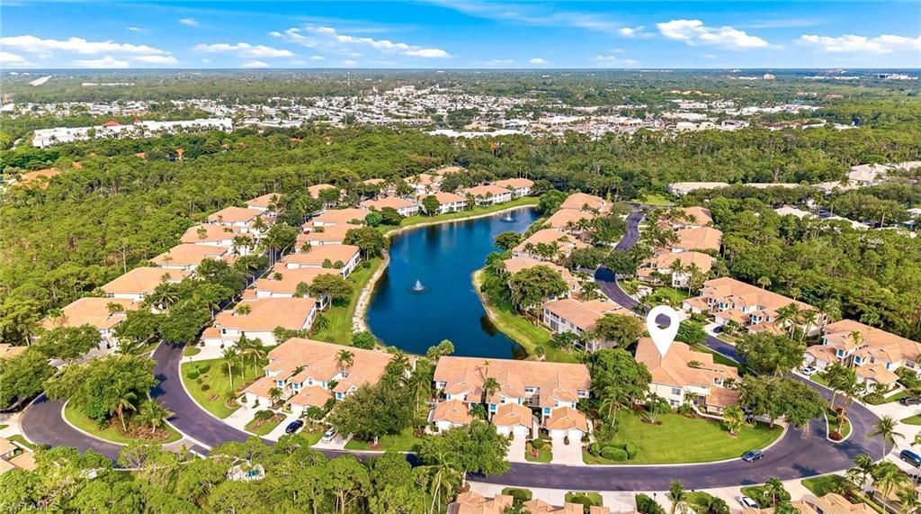 832 Carrick Bend Cir, Unit 202, Naples, FL 34110 Photo