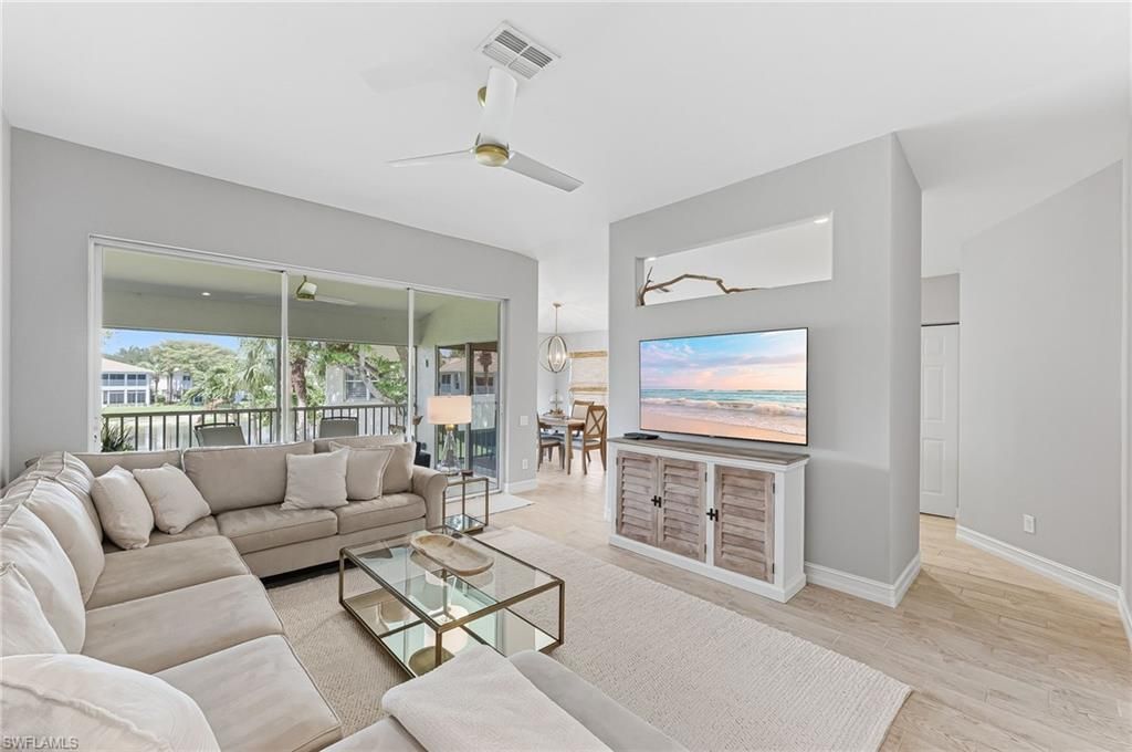 832 Carrick Bend Cir, Unit 202, Naples, FL 34110 Photo