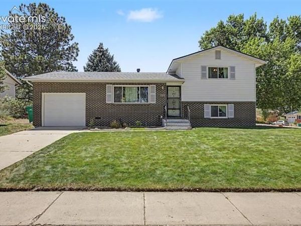712 Lansing Drive, Colorado Springs, CO 80909