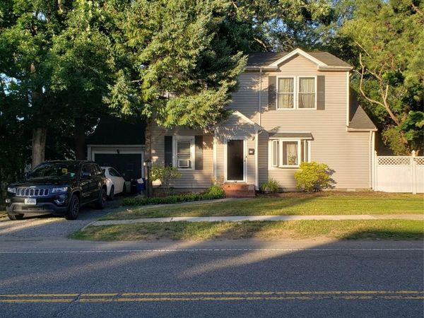 715 County Line Road , Amityville, NY 11701