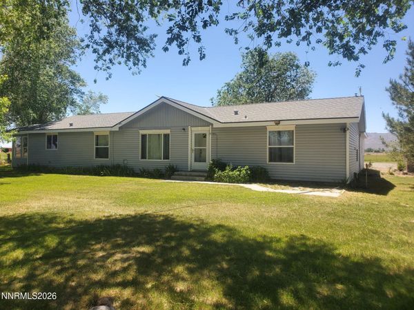 4855 Weatherby Drive, Winnemucca, NV 89445