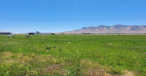 4855 Weatherby Drive, Winnemucca, NV 89445 Photo