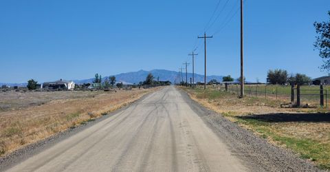 4855 Weatherby Drive, Winnemucca, NV 89445 Photo