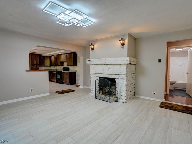 4942 Lear Nagle Road, North Ridgeville, OH 44039 Photo 11