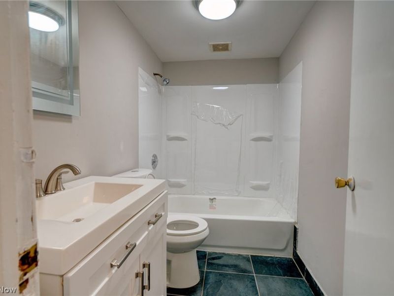 4942 Lear Nagle Road, North Ridgeville, OH 44039 Photo 31