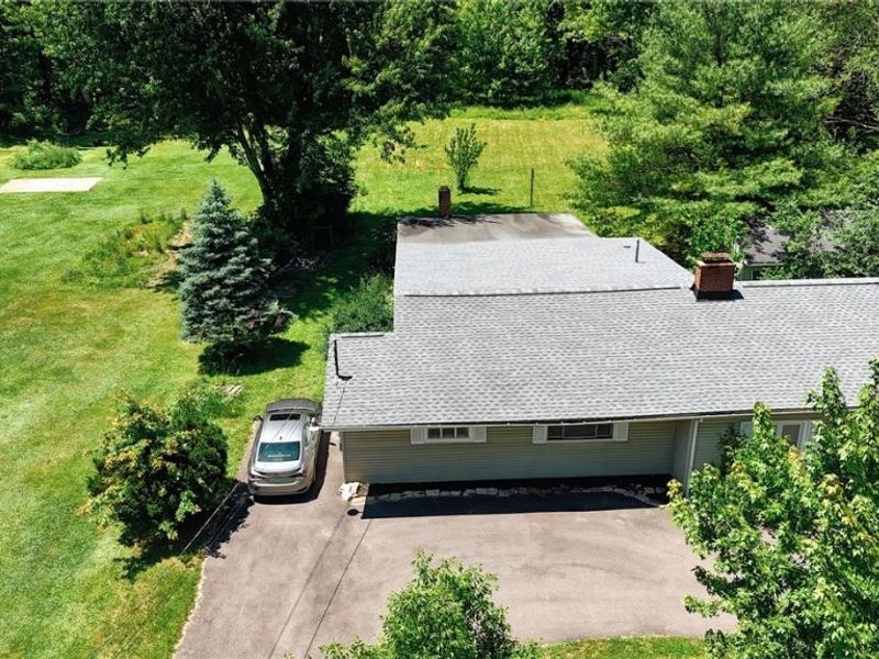 4942 Lear Nagle Road, North Ridgeville, OH 44039 Photo 5