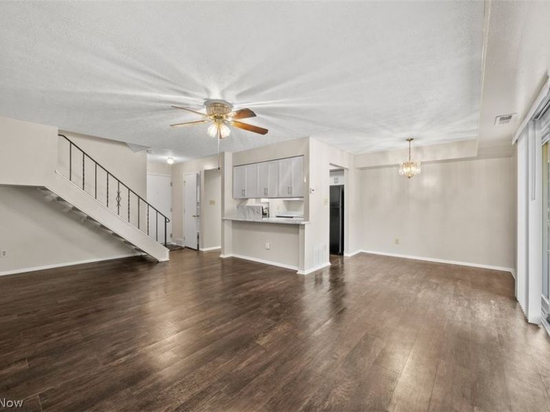 4919 Friar Road, Unit B, Stow, OH 44224 Photo 4