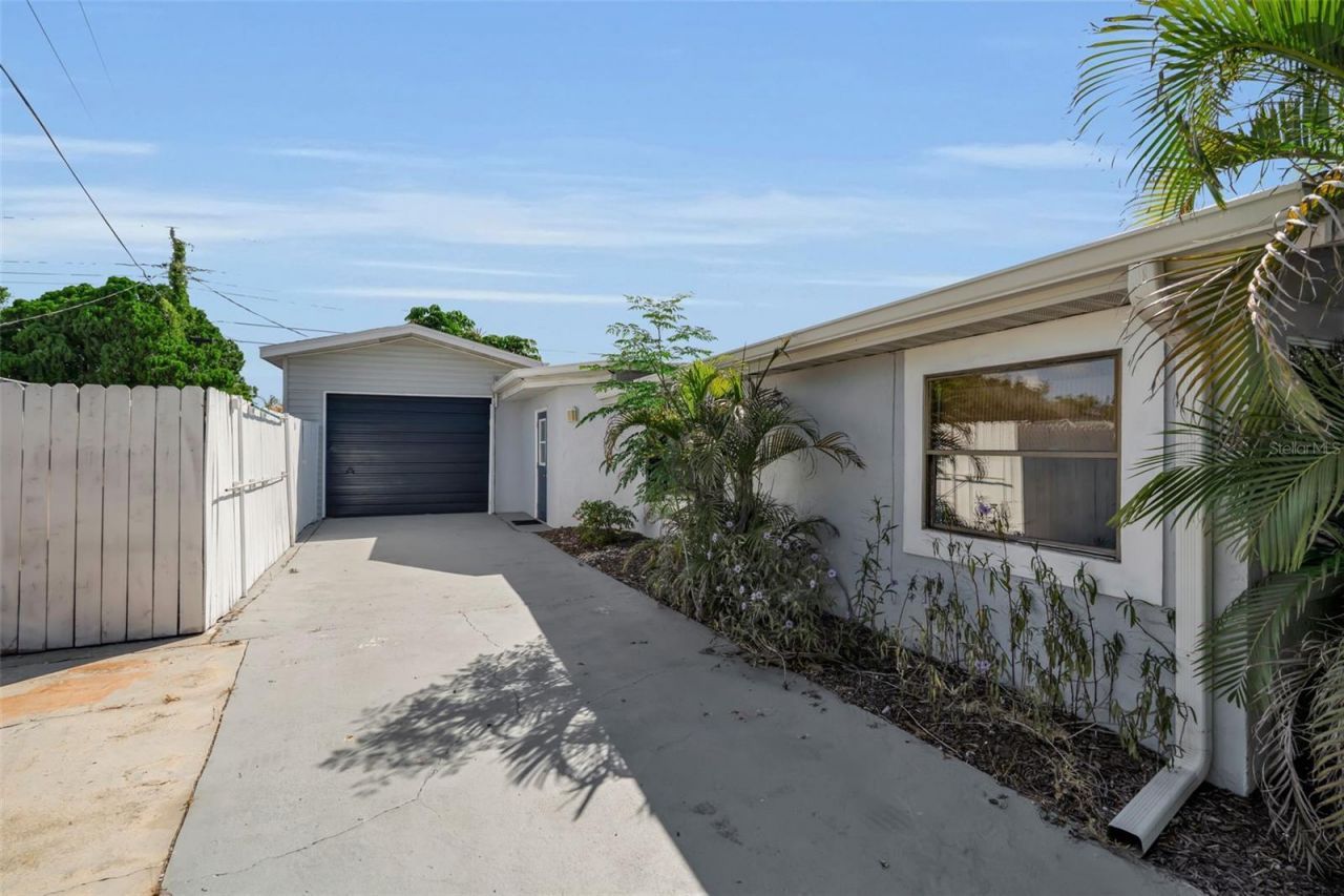 3303 Florida Boulevard, Bradenton, FL 34207 Photo