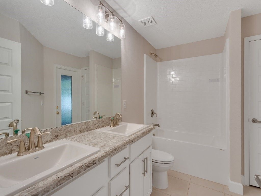 8308 Amalfi Circle, Fort Pierce, FL 34951 Photo