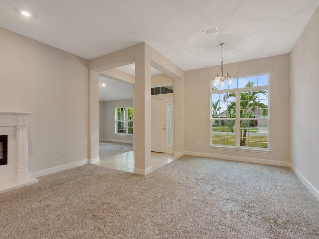 8308 Amalfi Circle, Fort Pierce, FL 34951 Photo