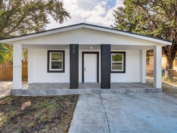428 NW 97th St, Miami, FL 33150