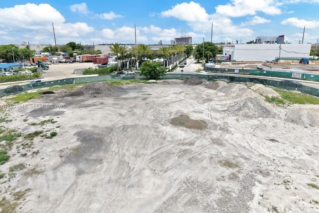 10800 NW 24th St , Sweetwater, FL 33165 Photo