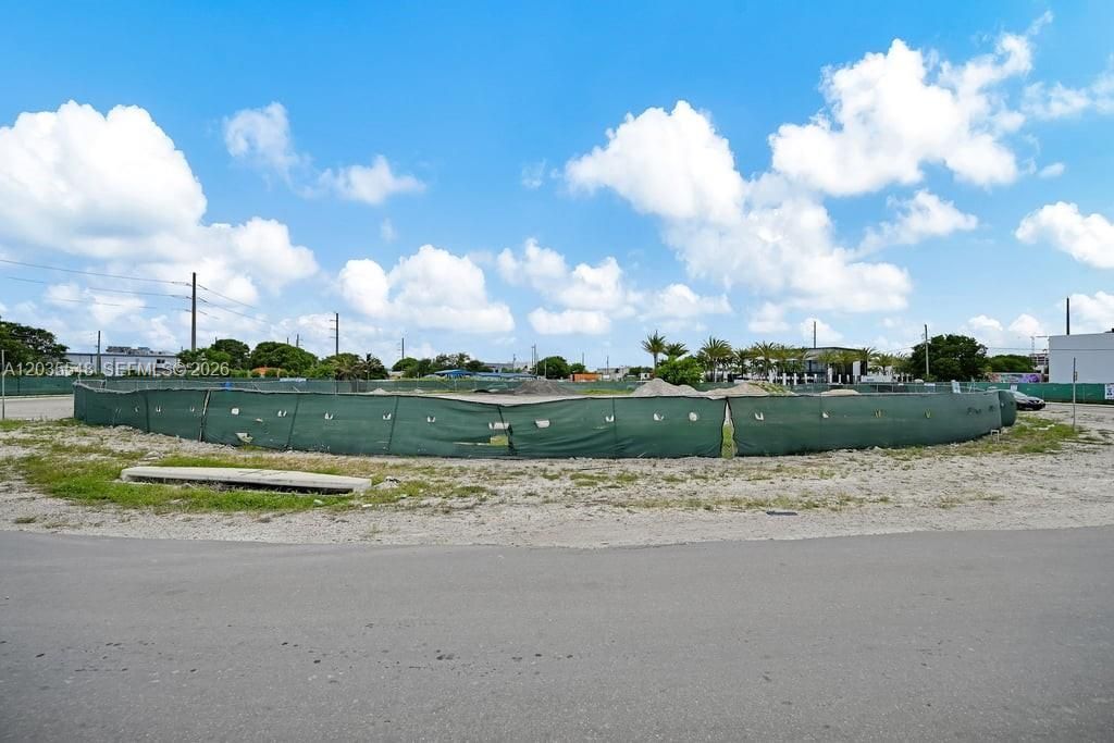 10800 NW 24th St , Sweetwater, FL 33165 Photo
