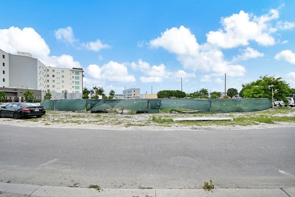10800 NW 24th St , Sweetwater, FL 33165 Photo