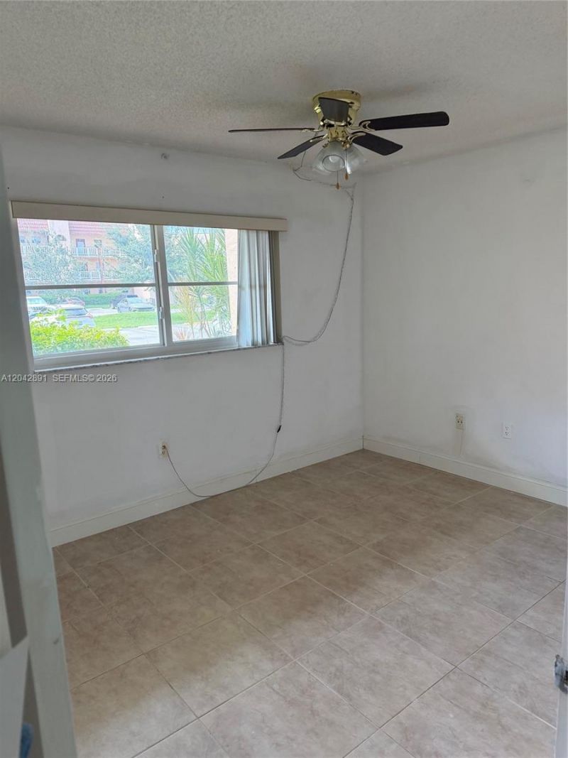 2741 N Pine Island Rd, Unit 109, Sunrise, FL 33322 Photo