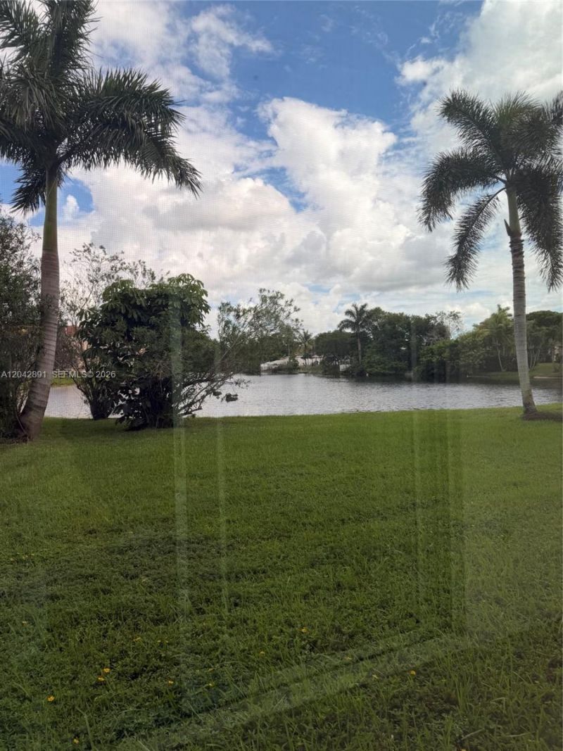 2741 N Pine Island Rd, Unit 109, Sunrise, FL 33322 Photo