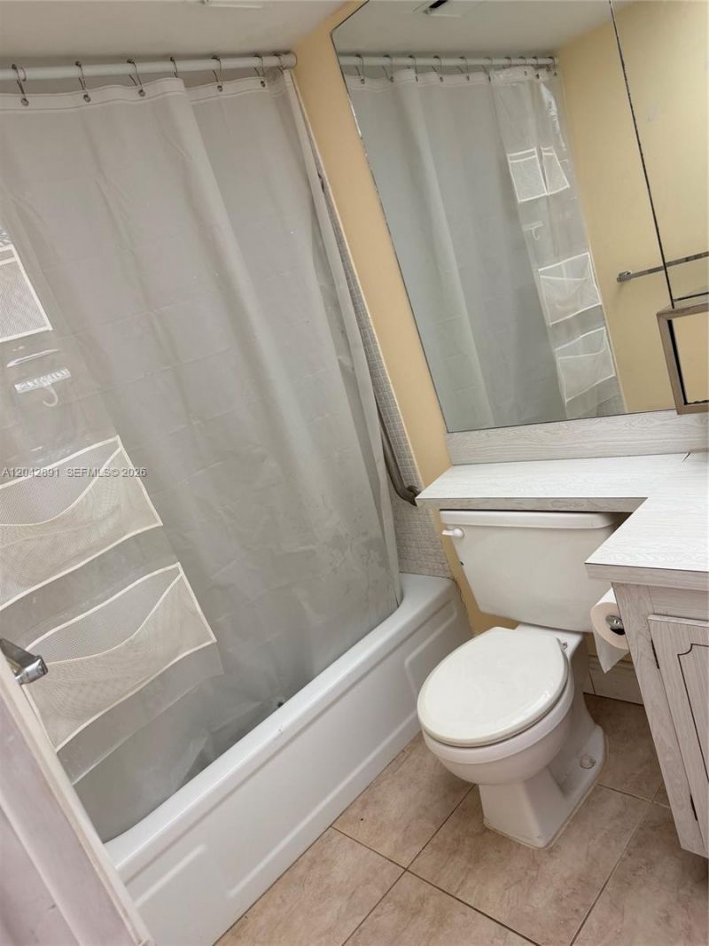 2741 N Pine Island Rd, Unit 109, Sunrise, FL 33322 Photo