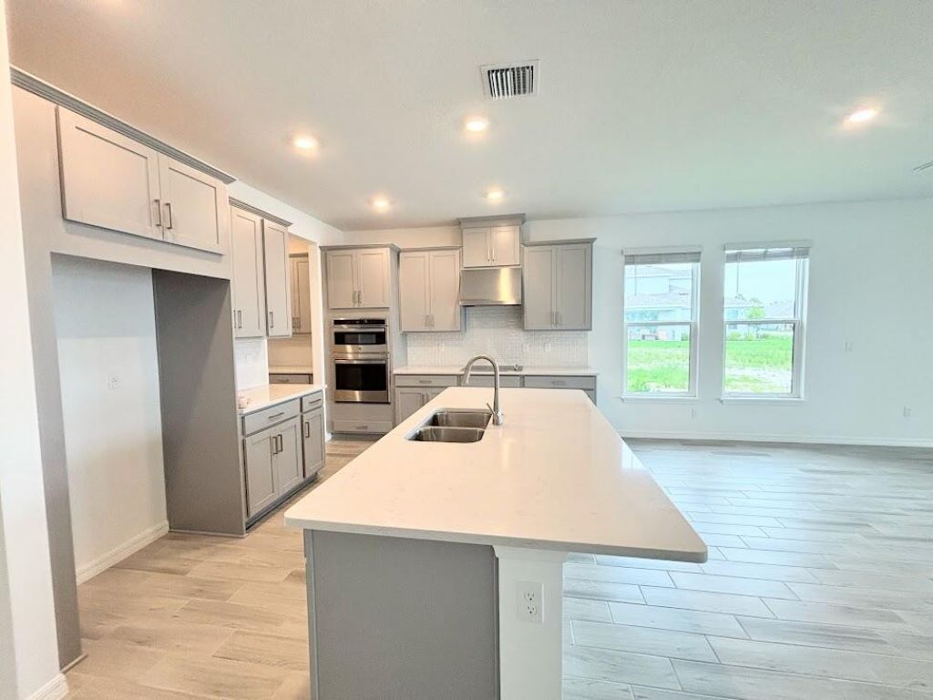 9299 SW Lorenzo Way, Port Saint Lucie, FL 34987 Photo