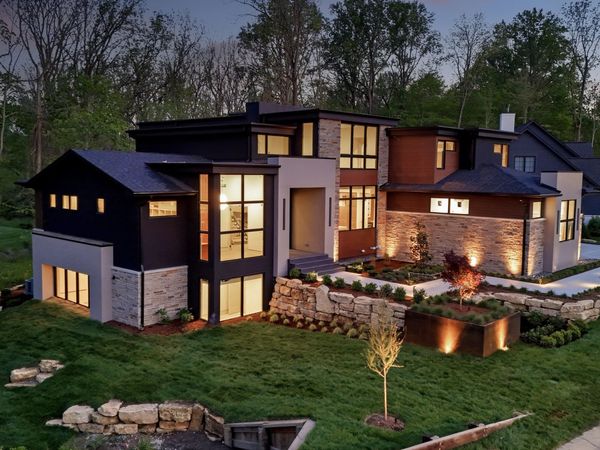 4435 Strathmore Lane , Zionsville, IN 46077