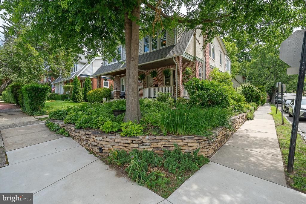 323 S OLIVE STREET, MEDIA, PA 19063