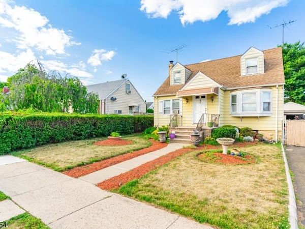 230 Sherwood Ave, Paterson, NJ 07502