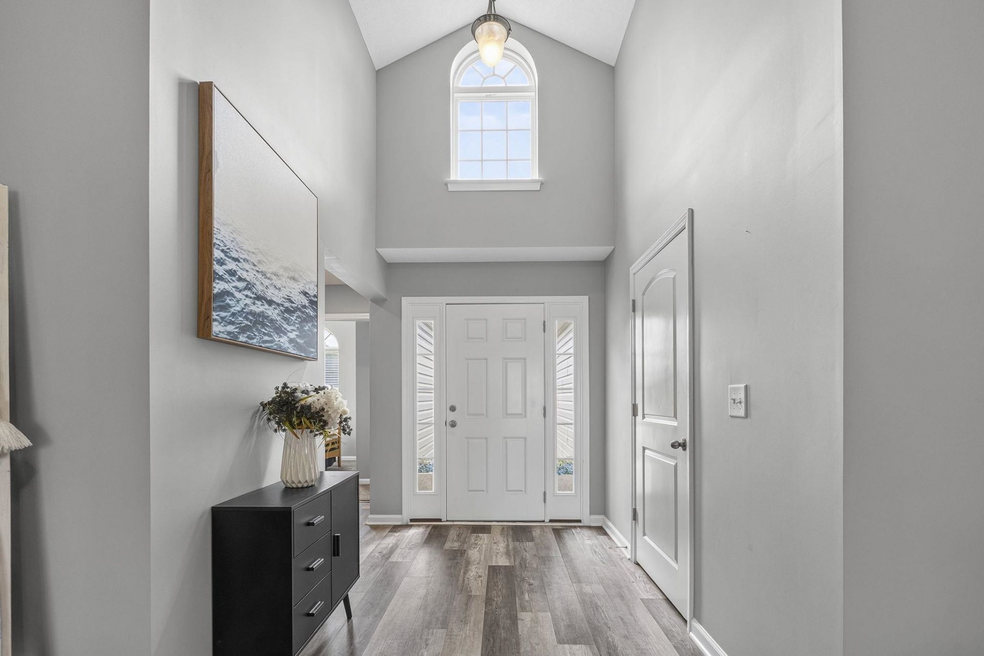 236 Leste Rd.  Photo 5