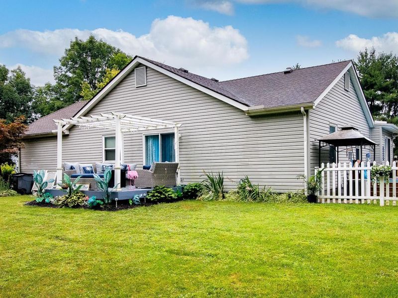 200 Evening Way, Pickerington, OH 43147 Photo 2