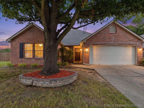 1501 N Umbrella Avenue , Broken Arrow, OK 74012