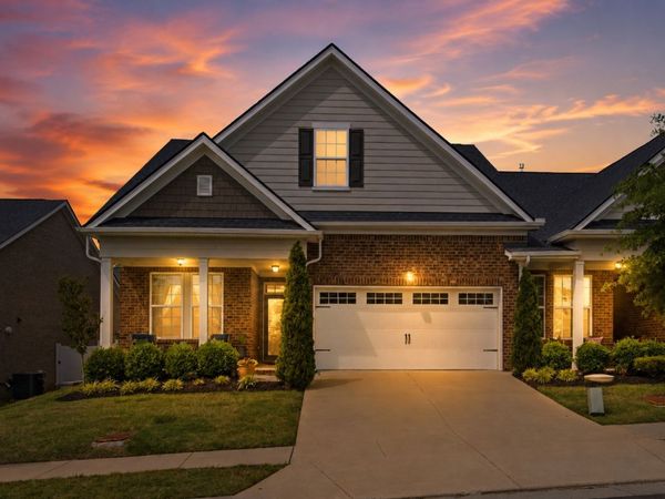 718 Copper Branch Rd , Hermitage, TN 37076