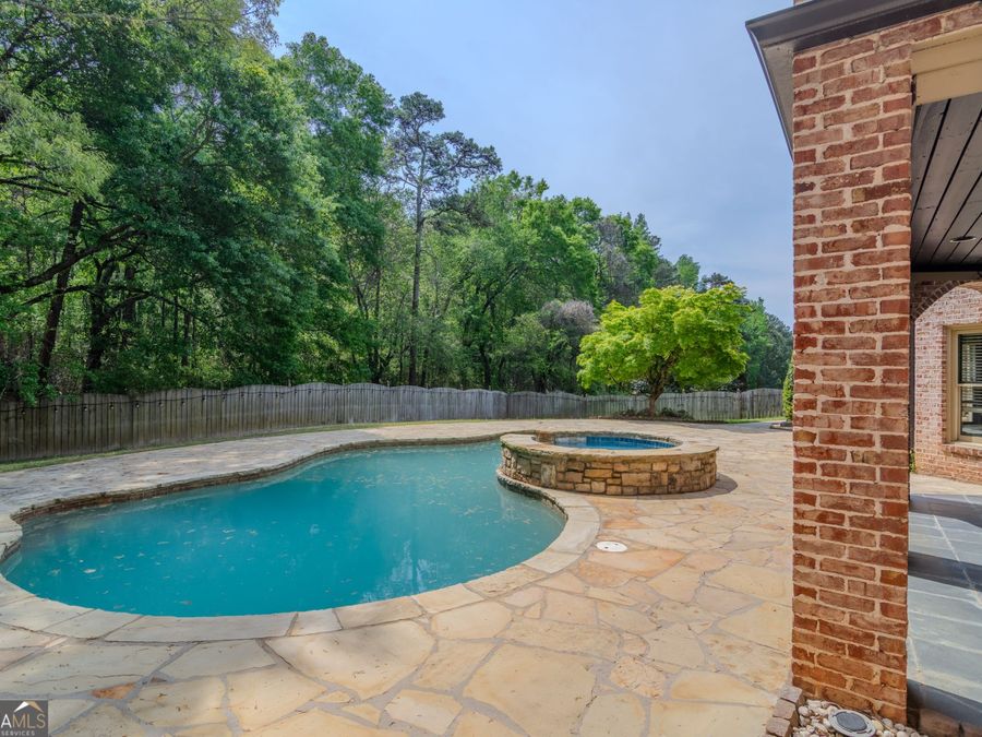 Property Image 103