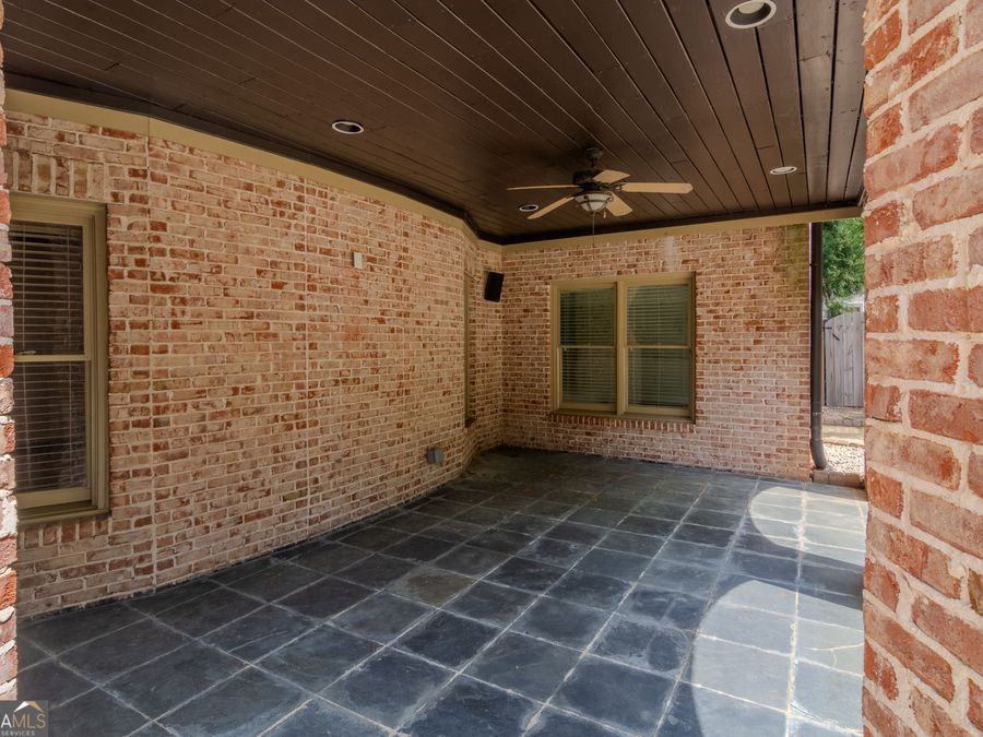 Property Image 107