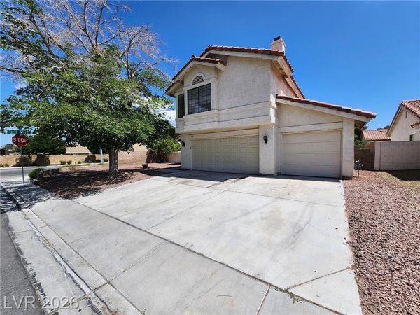 6703 Dominion Court, Las Vegas, NV 89103