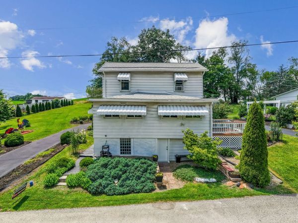105 Dutchtown Road, Herminie, PA 15637