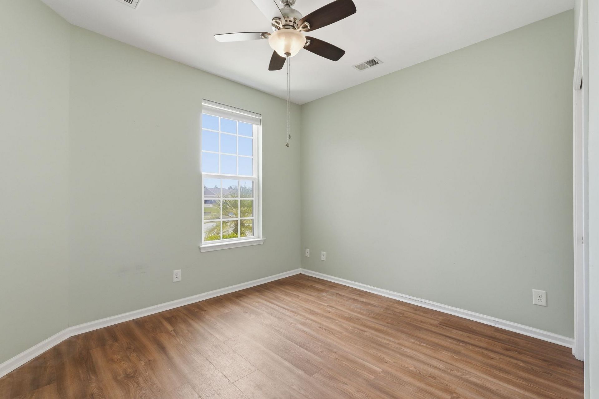 2015 Lely Dr.  Photo 31