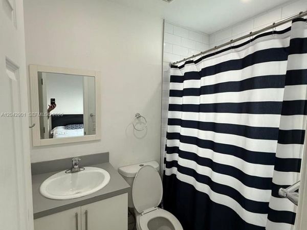 200 NE 108th, Unit 2, Miami Shores, FL 33161