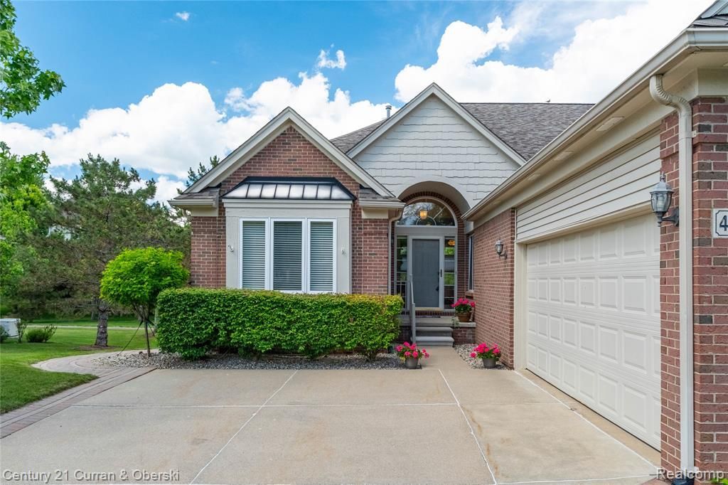 49468 N Glacier, Northville Township, MI 48168 Main Photo