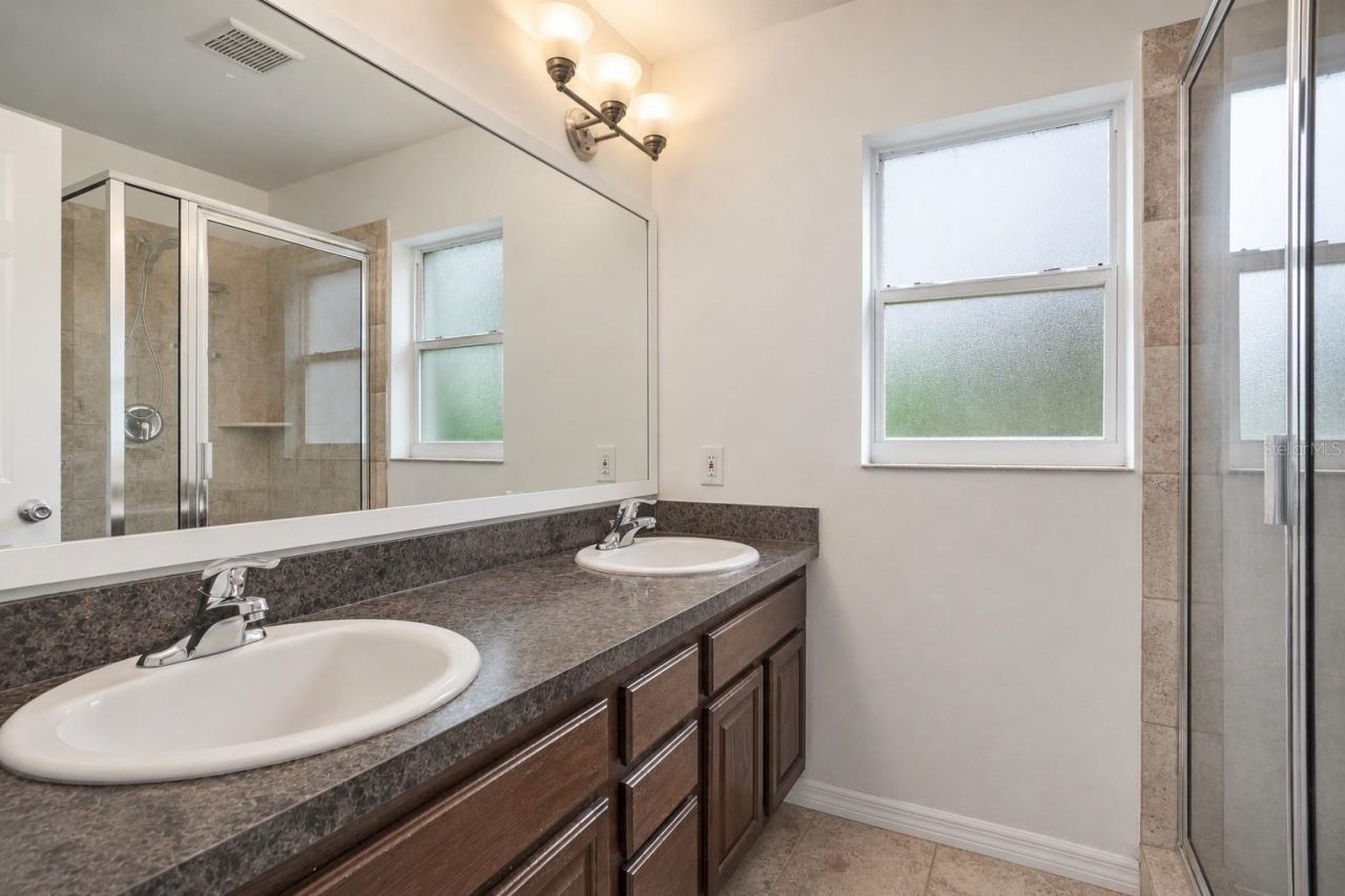 5725 Padgett Circle, Orlando, FL 32839 Photo