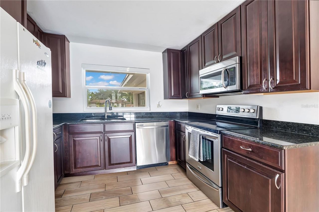 5725 Padgett Circle, Orlando, FL 32839 Photo