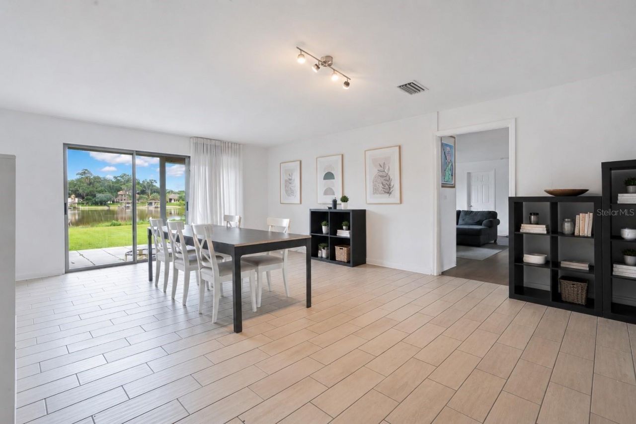 5725 Padgett Circle, Orlando, FL 32839 Photo