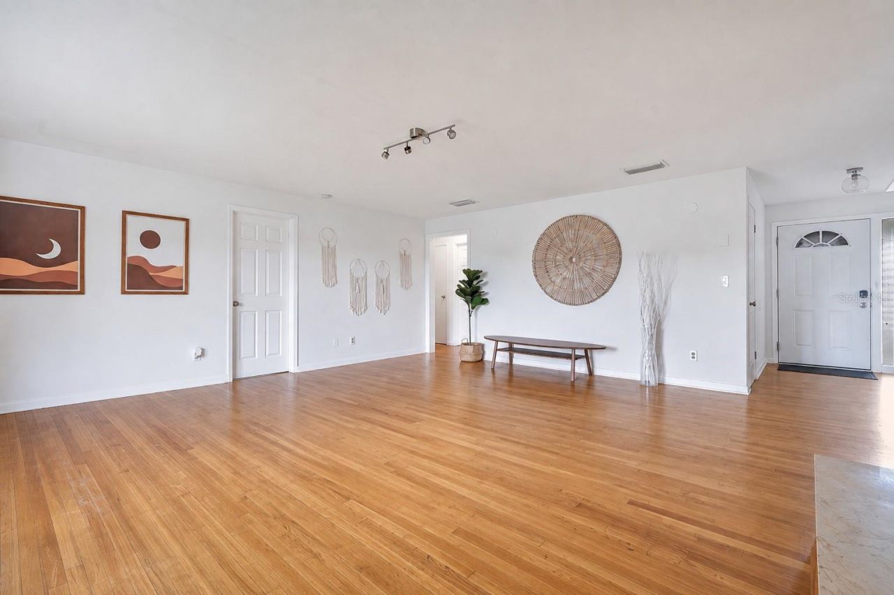 5725 Padgett Circle, Orlando, FL 32839 Photo