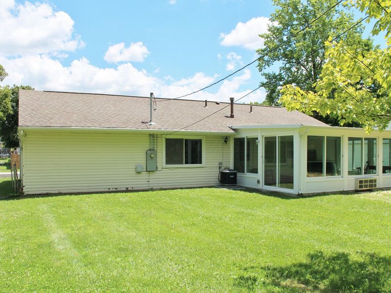 3215 Nantucket Street , Springfield, OH 45503 Photo 5