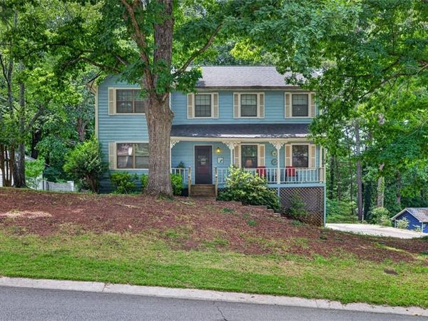 2077 Indian Trail Lilburn Road, Norcross, GA 30071