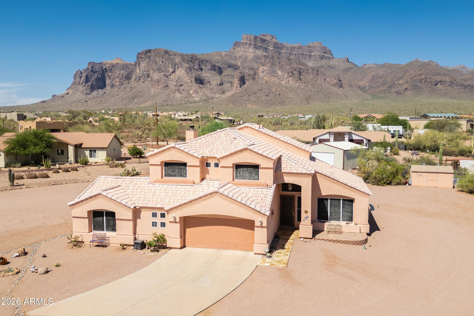 83 S GERONIMO Road, Apache Junction, AZ 85119