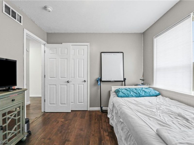 6103 Scovill Avenue, Cleveland, OH 44104 Photo 24