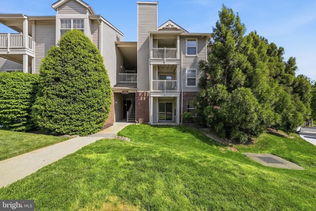 1703 Ascot Way, Unit D, Reston, VA 20190 Main Photo