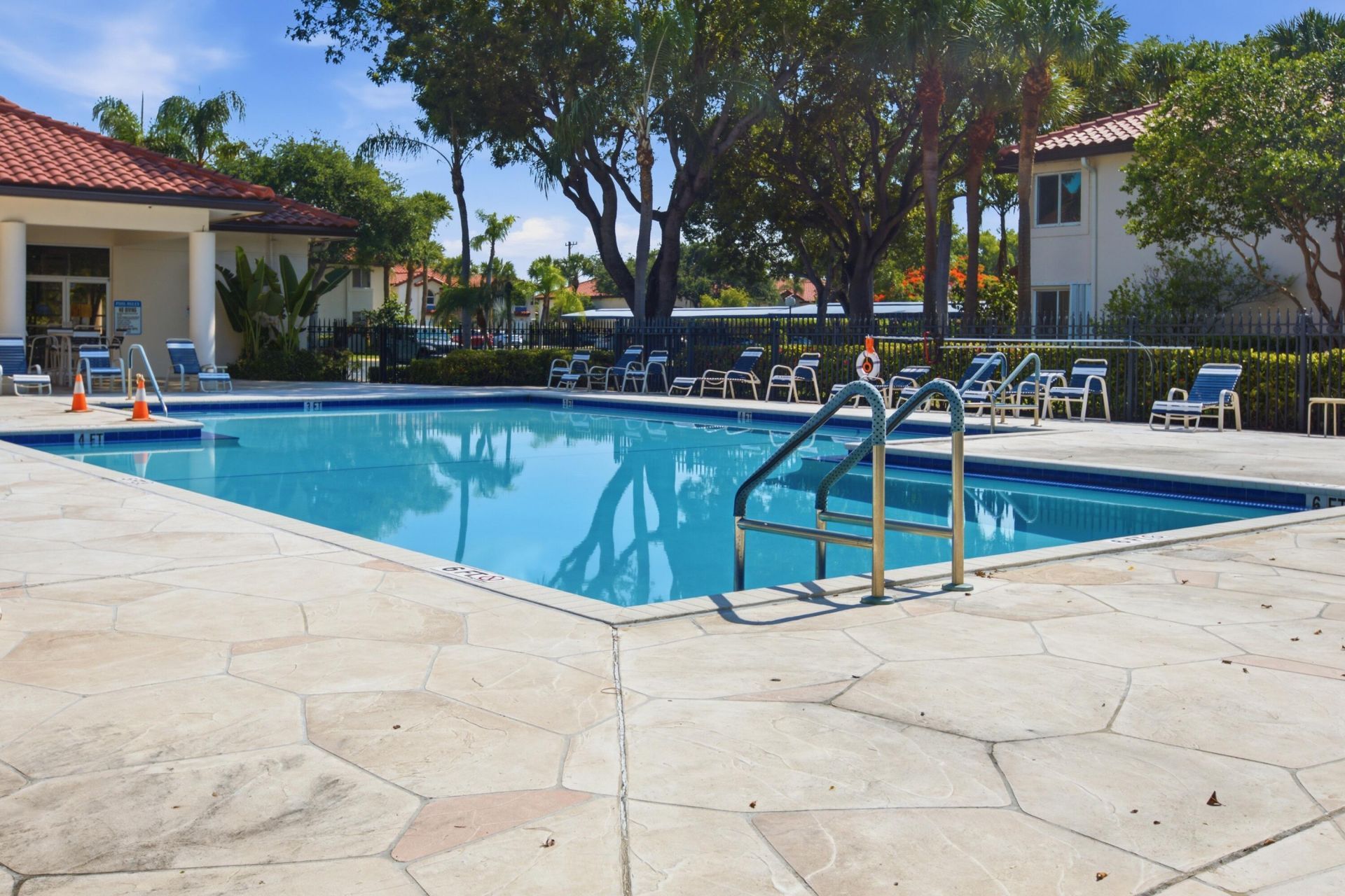 460 NW 67th Street, Unit L204, Boca Raton, FL 33487 Photo